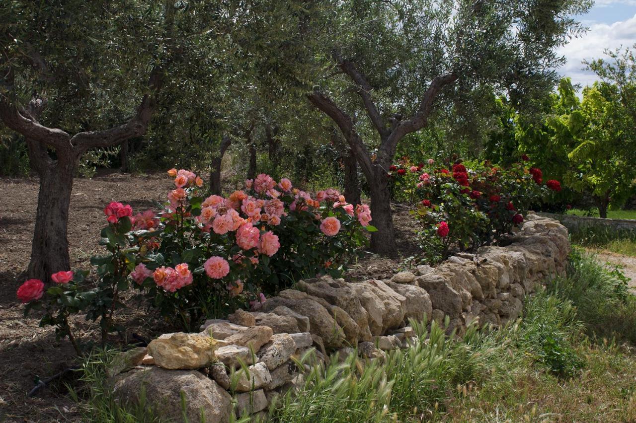 Trullo Del Cavaliere Delle Gravine Villa Castellaneta Exterior foto