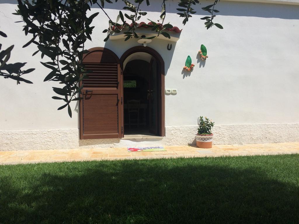 Trullo Del Cavaliere Delle Gravine Villa Castellaneta Exterior foto